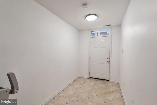 6304 RIVERFRONT DR, Palmyra, NJ 08065