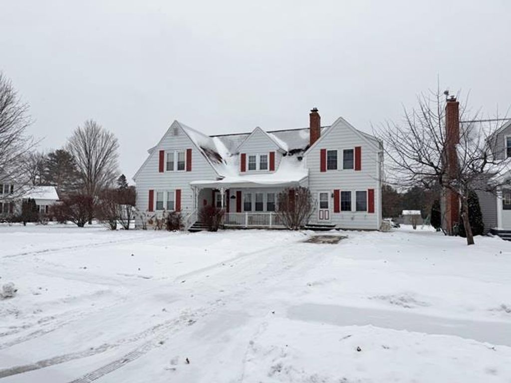 3009 RIVERSIDE AVENUE, Marinette, WI 54143