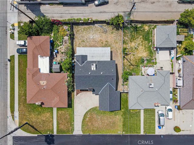 1233 Oakhurst Drive, San Bernardino, CA 92404