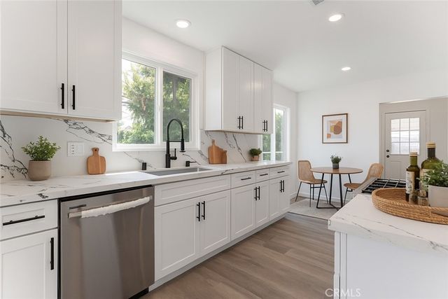 1233 Oakhurst Drive, San Bernardino, CA 92404