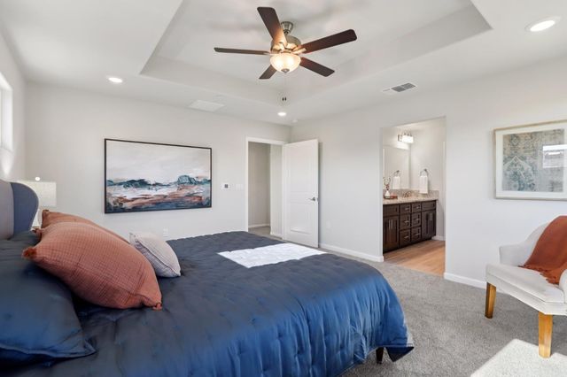 9136 Hensley Way, Elk Grove, CA 95758