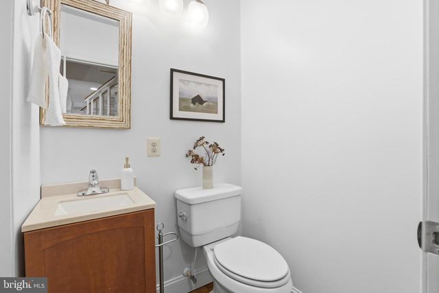 2736 FOX ST, Baltimore, MD 21211