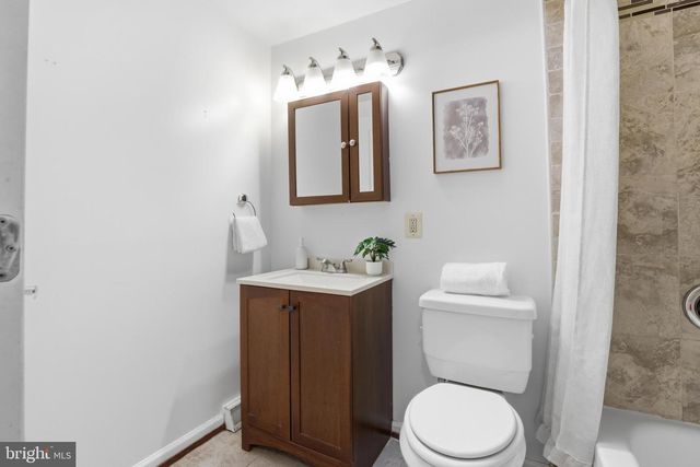 2736 FOX ST, Baltimore, MD 21211