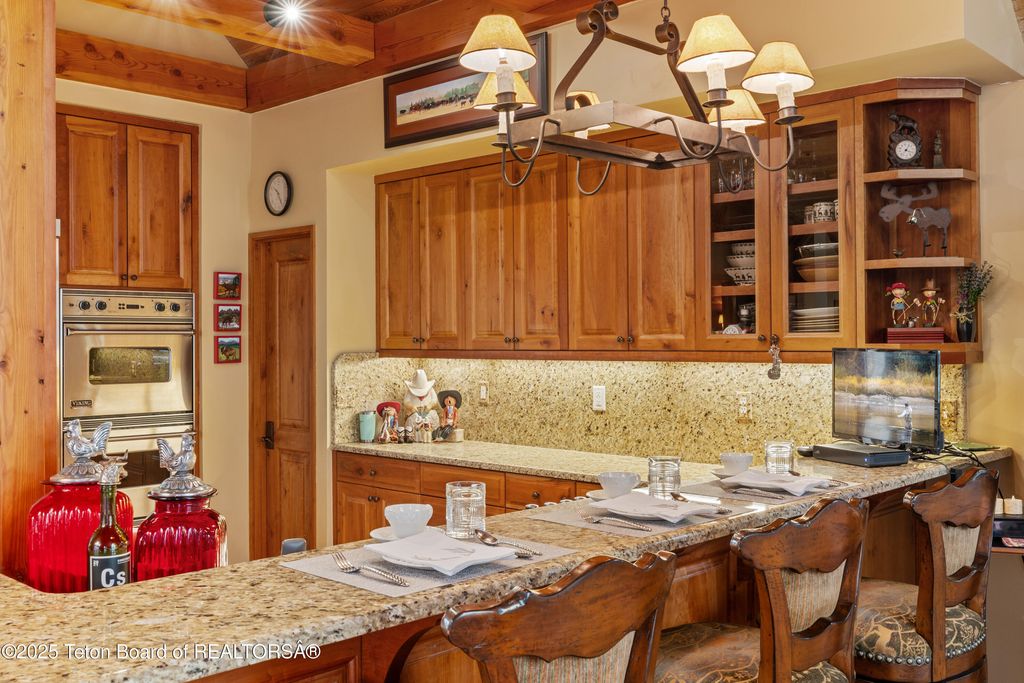 3035 N WHITE PINE Lane, Wilson, WY 83014 photo 11