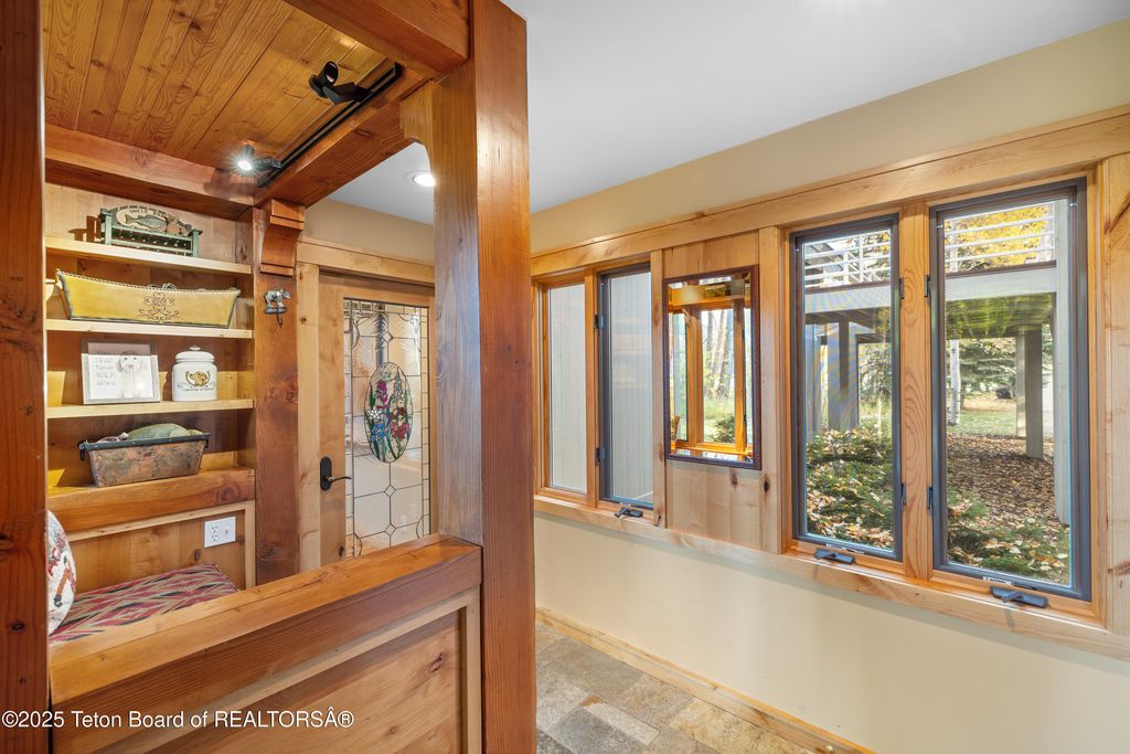 3035 N WHITE PINE Lane, Wilson, WY 83014 photo 12