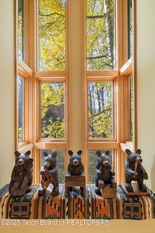 3035 N WHITE PINE Lane, Wilson, WY 83014 photo 22