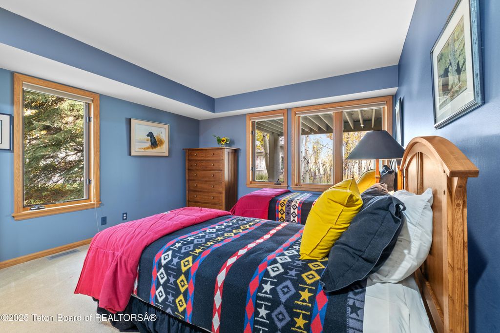 3035 N WHITE PINE Lane, Wilson, WY 83014 photo 28