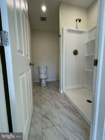 2003 S 7TH ST, Philadelphia, PA 19148