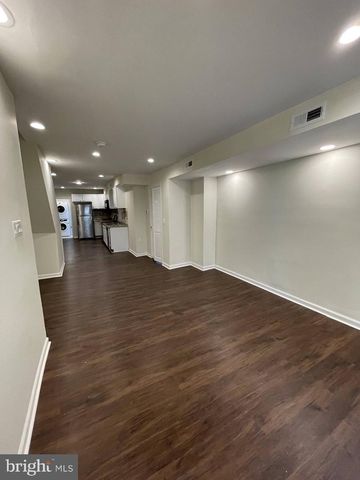 2003 S 7TH ST, Philadelphia, PA 19148