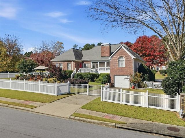5409 Culzean Way, Suwanee, GA 30024