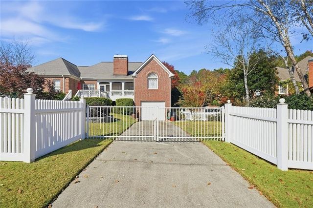 5409 Culzean Way, Suwanee, GA 30024