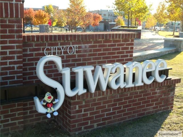 5409 Culzean Way, Suwanee, GA 30024