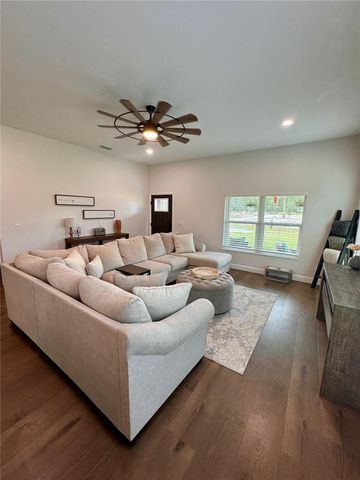 4275 BEACON LIGHT ROAD, Edgewater, FL 32141