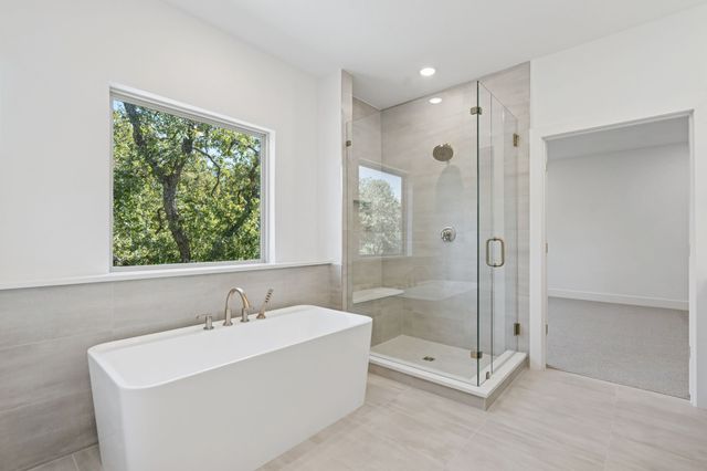 452 Waters Edge Drive 823, Hickory Creek, TX 75065
