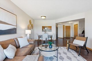 2425 E Franklin Avenue 212, Minneapolis, MN 55406