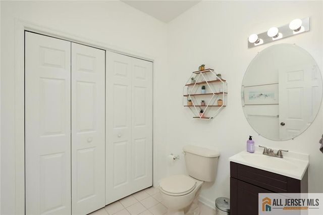 258 Pinelli Drive 258, Piscataway, NJ 08854
