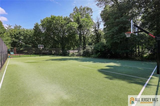 258 Pinelli Drive 258, Piscataway, NJ 08854