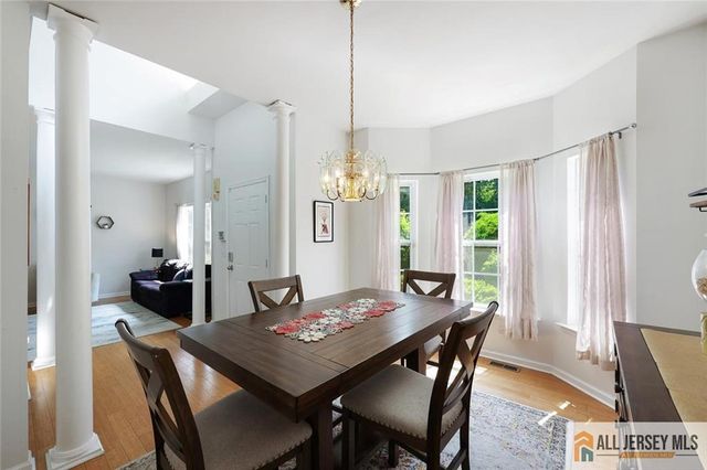 258 Pinelli Drive 258, Piscataway, NJ 08854