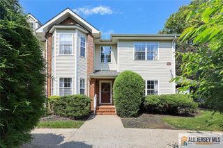 258 Pinelli Drive 258, Piscataway, NJ 08854