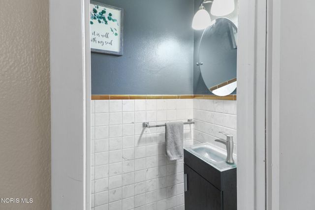 502 N Lincoln Street, West Unity, OH 43570