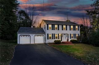381 Woonsocket Hill Road, North Smithfield, RI 02896