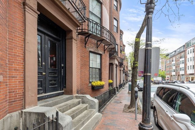 27 Bowdoin 1C, Boston, MA 02114