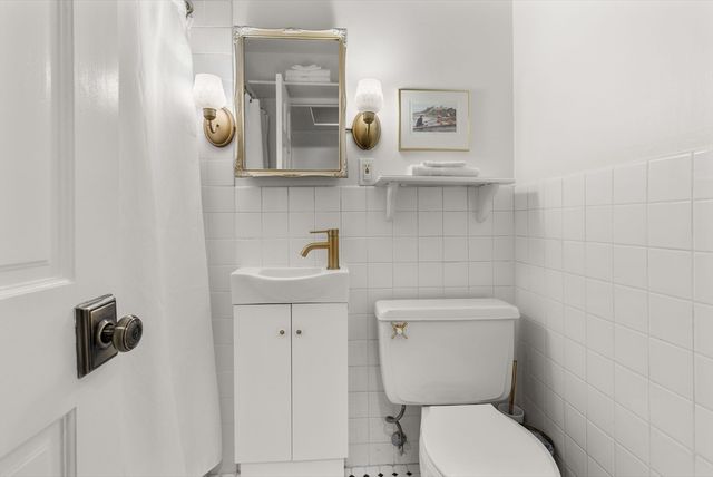 27 Bowdoin 1C, Boston, MA 02114