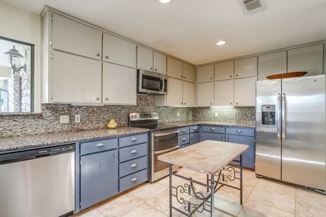 8918 Bellechase Road, Granbury, TX 76049