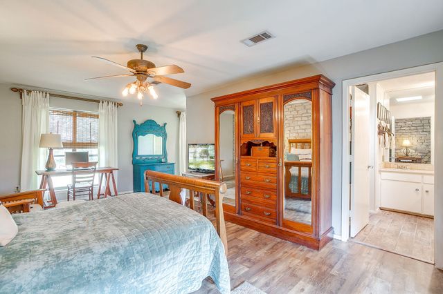 8918 Bellechase Road, Granbury, TX 76049