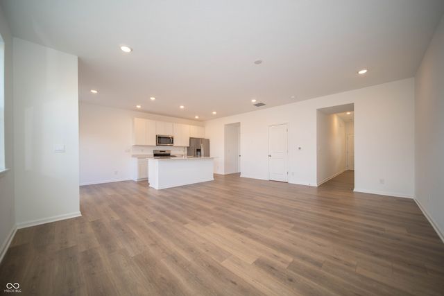 6211 Wasco Drive, Whitestown, IN 46075