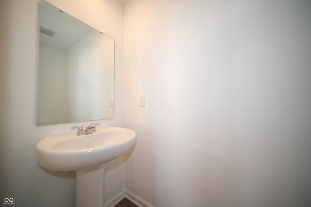 6211 Wasco Drive, Whitestown, IN 46075