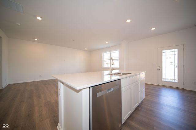 6211 Wasco Drive, Whitestown, IN 46075