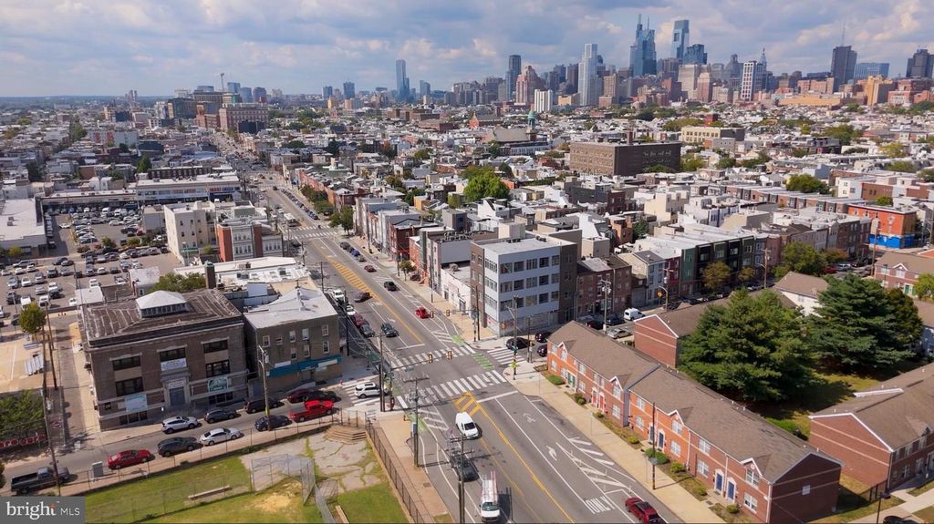 1031 S FAIRHILL ST, Philadelphia, PA 19147