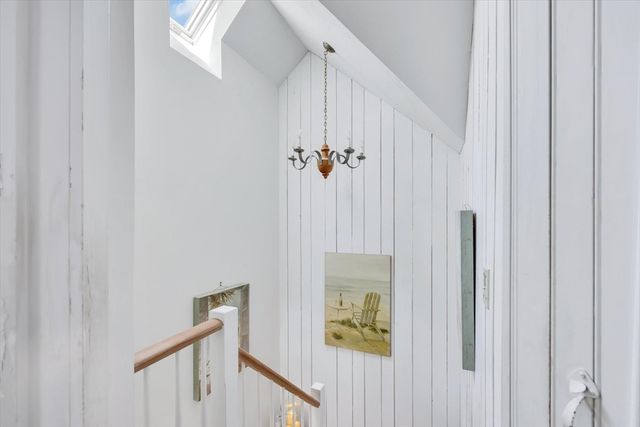 28 Flying Cloud Cir 28, Mashpee, MA 02649