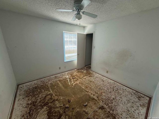 9754 Morningfield, San Antonio, TX 78250