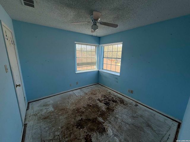 9754 Morningfield, San Antonio, TX 78250