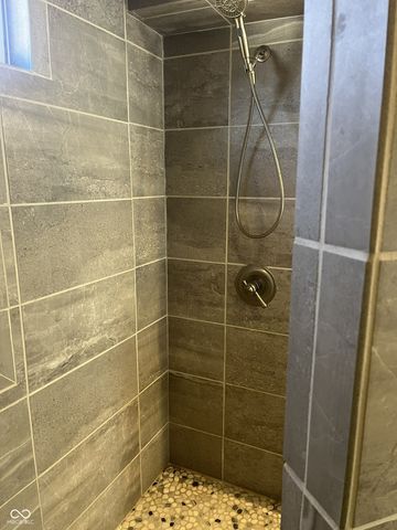 1480 E 71st Street, Indianapolis, IN 46220