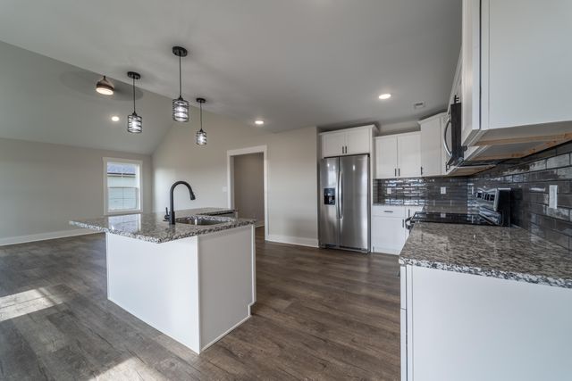 807 Mohawk Drive, Richmond, KY 40475