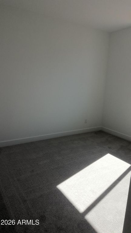 Image 10 of property listing at 15209 W GRAY FOX Trail, Surprise, AZ 85387