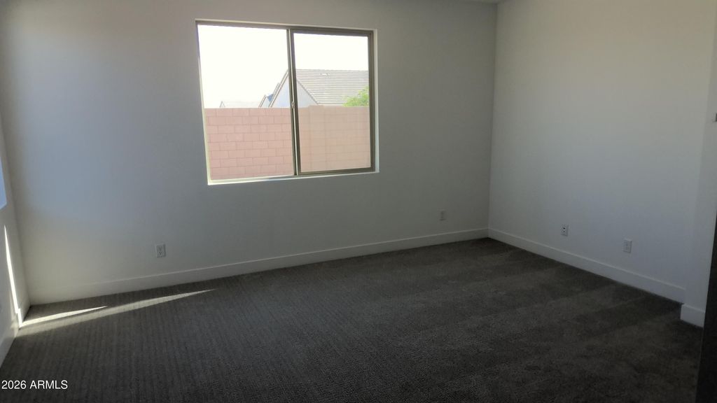 Image 21 of property listing at 15209 W GRAY FOX Trail, Surprise, AZ 85387