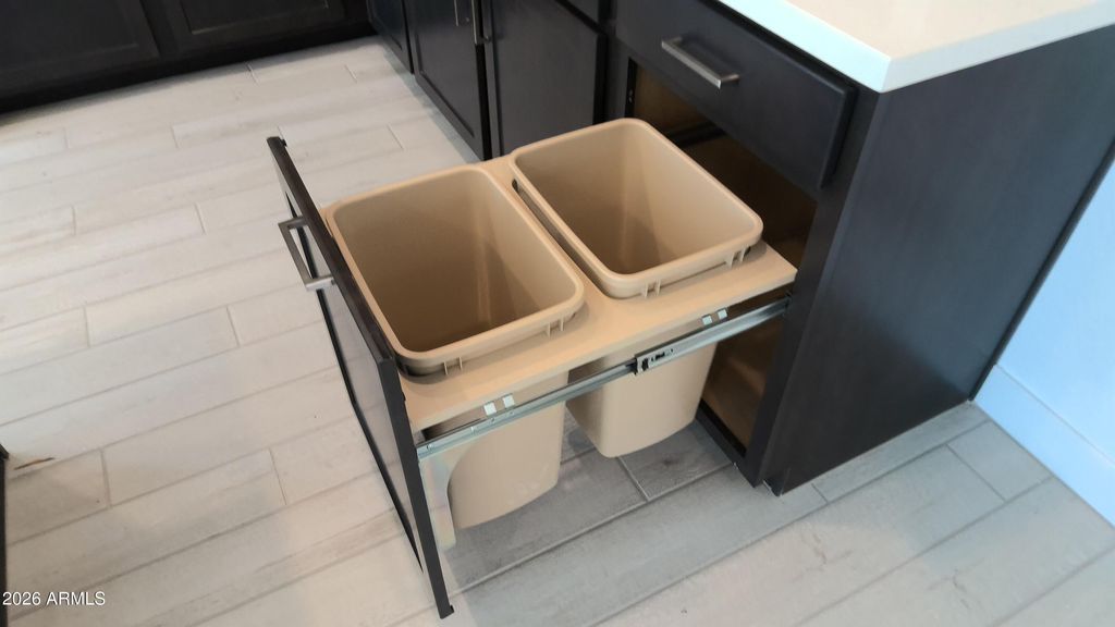 Image 5 of property listing at 15209 W GRAY FOX Trail, Surprise, AZ 85387