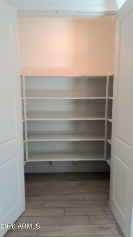 Image 6 of property listing at 15209 W GRAY FOX Trail, Surprise, AZ 85387