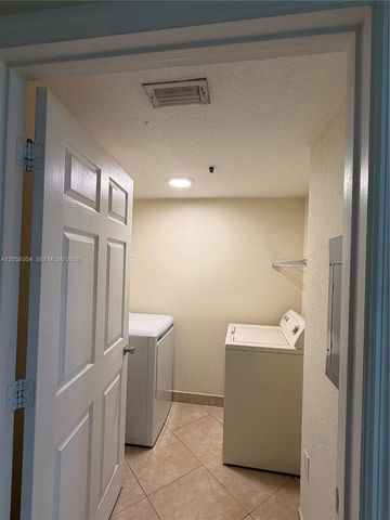 6640 W Sample Rd 6640, Coral Springs, FL 33067