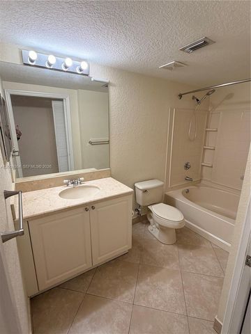 6640 W Sample Rd 6640, Coral Springs, FL 33067