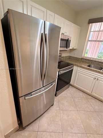 6640 W Sample Rd 6640, Coral Springs, FL 33067