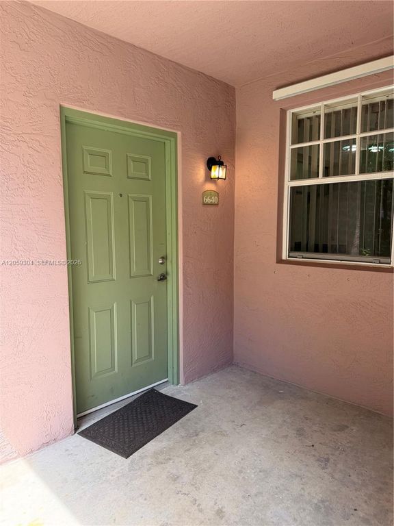 6640 W Sample Rd 6640, Coral Springs, FL 33067