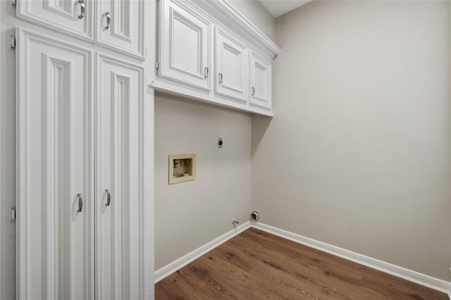 3203 Village Falls Court, Kingwood, TX 77339