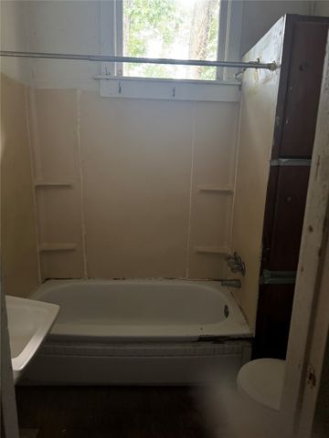 658 Topeka Street, Shreveport, LA 71101