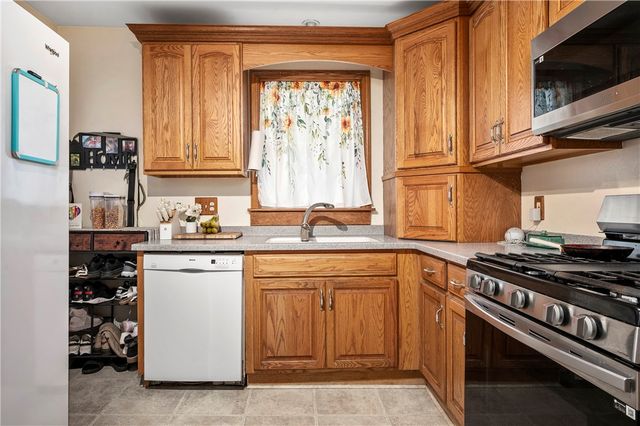 180 Bernice Avenue, Woonsocket, RI 02895