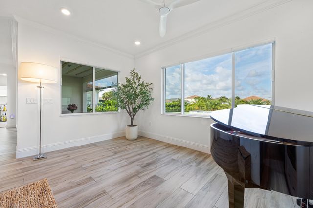 12143 Waterstone Circle, Palm Beach Gardens, FL 33412